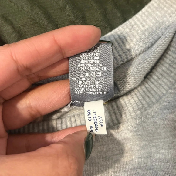 Aerie Pink Bow tie sweater size medium - Picture 6 of 7